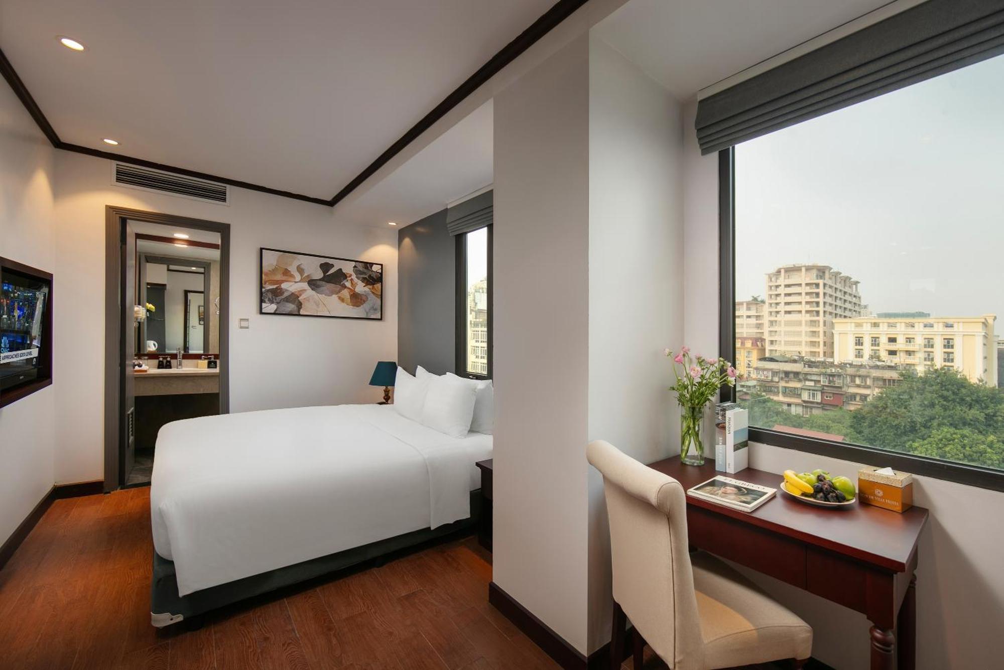 May De Ville Corner Hotel Hanoi Bagian luar foto