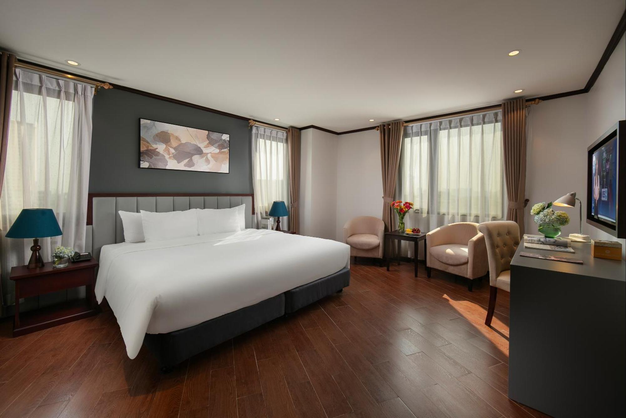 May De Ville Corner Hotel Hanoi Bagian luar foto