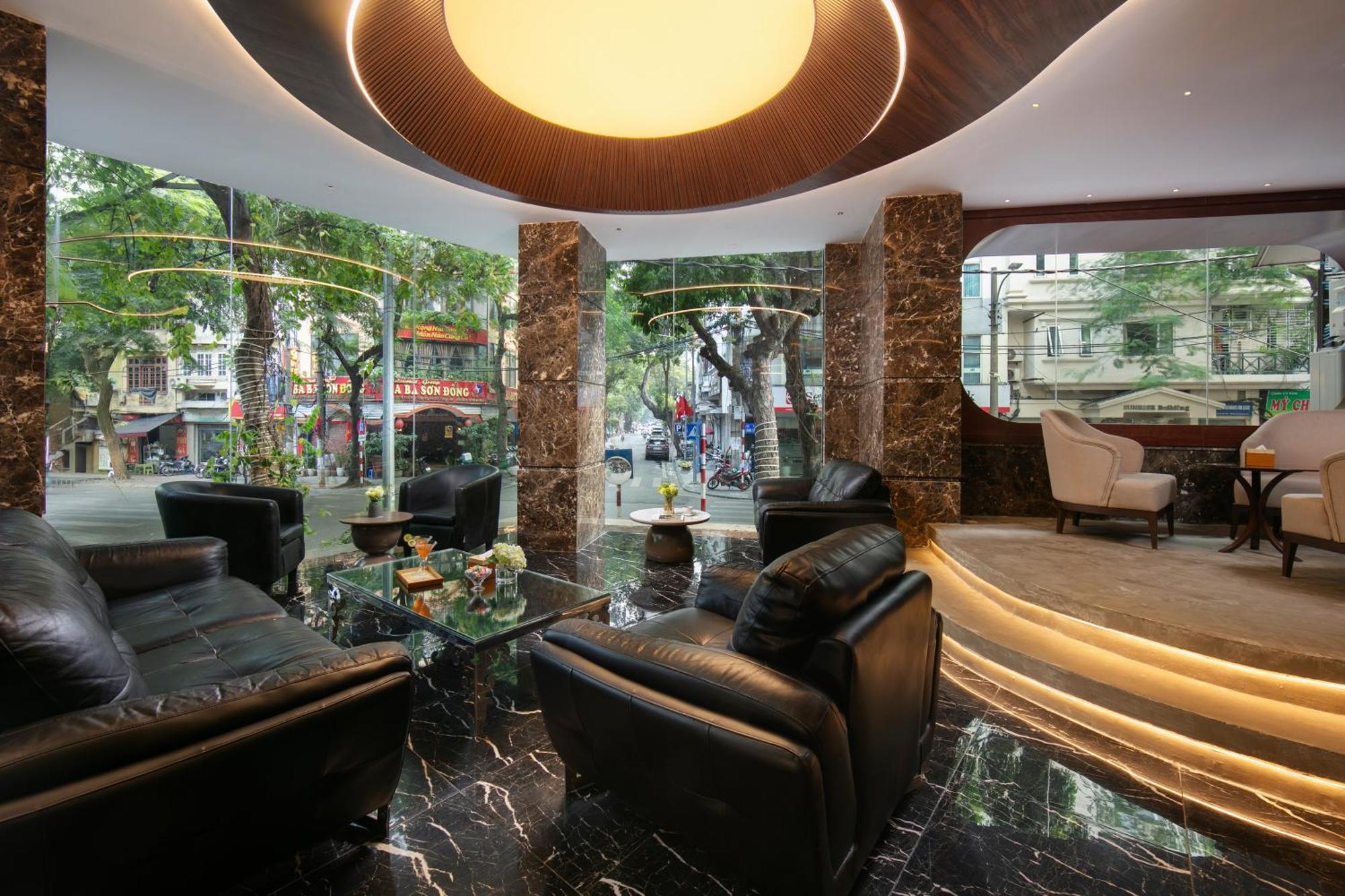 May De Ville Corner Hotel Hanoi Bagian luar foto